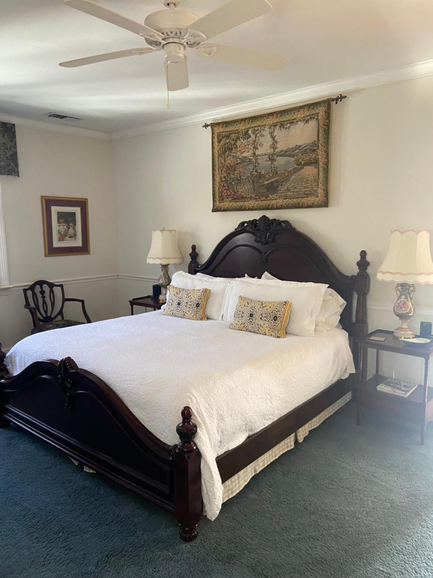 Springwood Inn Анистън Екстериор снимка